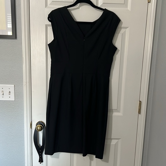 The Limited Black Collection Suiting Dress. Black, Size L - Picture 4 of 6